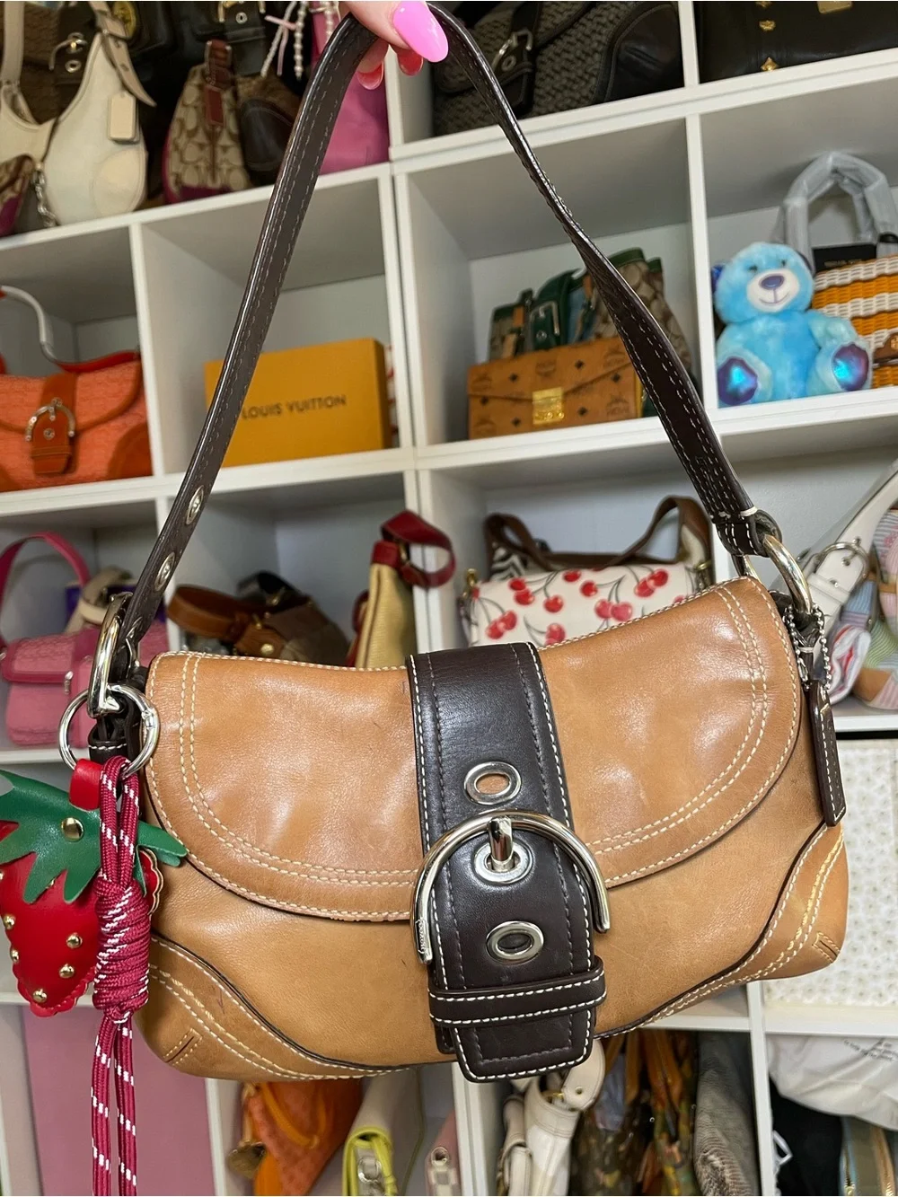 Coach Y2K Brown Duo-Tone Leather Soho  Shoulder Bag 🍓 🍫- F10909